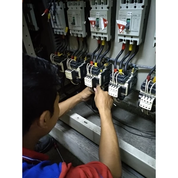 CAPACITOR BANK PANEL INSPECTION IN TEGAL